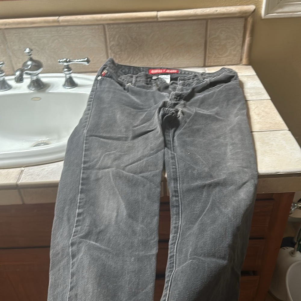 Guess jeans W 33 / L 30 - Picture 2 of 3